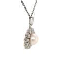 Noriko Pearl flower necklace